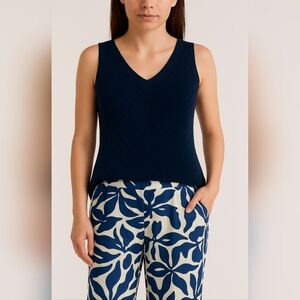 NWT ELIE TAHARI Double V-Neck Pointelle Sweater Tank, Size S